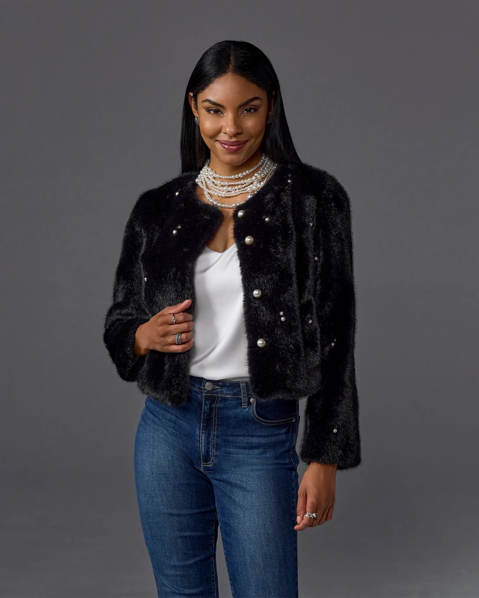 Pearl Embellished Faux Fur Collarless Chubby Black - Mycitystee