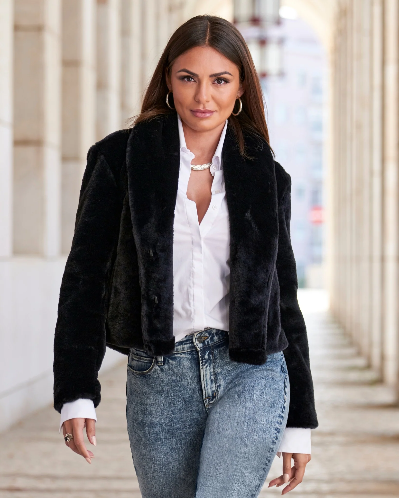 Shawl Collar Versatile Faux Fur Chubby Black - Mycitystee